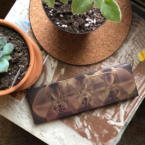 URBAN DECAY NAKED RELOADED BRAND NEW